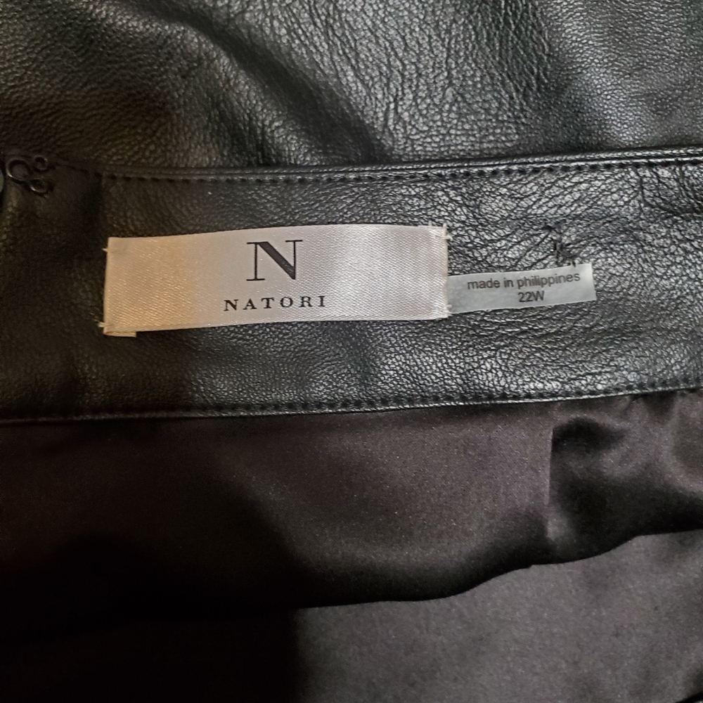 NWT Natori Faux Leather/Knit Pencil Skirt - Picture 7 of 8